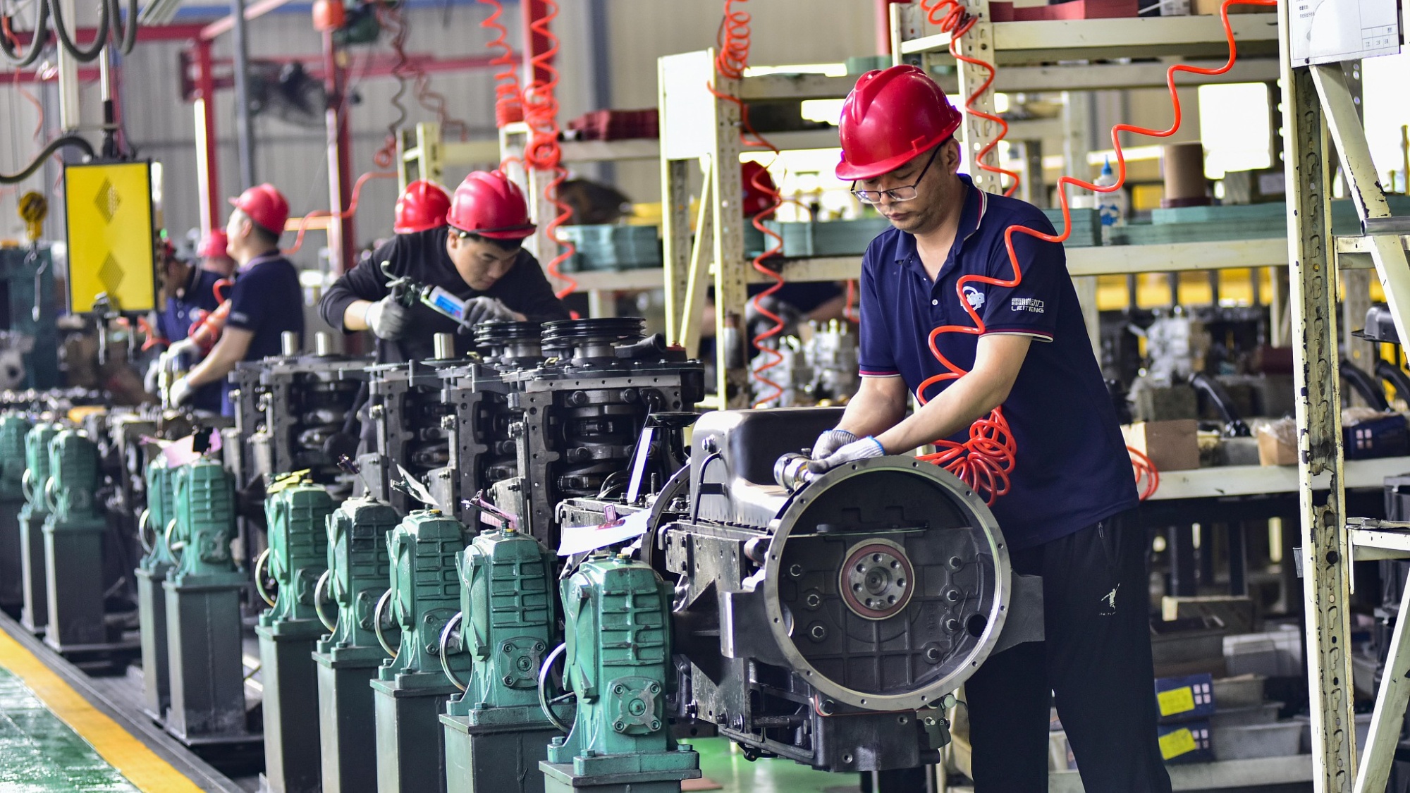 多组数据解码“新质生产力”：中国经济转型和高质量发展的最大动力、最好的抓手(图2)